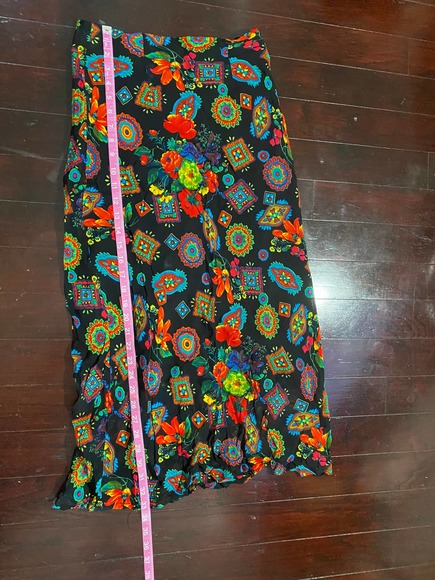 Vintage Lady Fashion 90’s Skirt Straight Size 2 Size 4 Black Floral - Picture 4 of 6